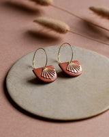 Creolen 'Halbkreis Fächer' aus Porzellan