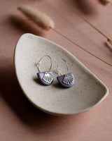 Creolen 'Halbkreis Fächer' aus Porzellan