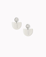 Ohrstecker 'Halbkreis Oval' aus Porzellan