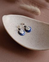 Ohrstecker 'Mondplättchen' aus Porzellan