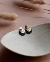 Ohrstecker 'Mondplättchen' aus Porzellan