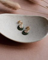 Ohrstecker 'Mondplättchen' aus Porzellan