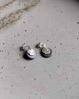 Ohrstecker 'Mondplättchen' aus Porzellan