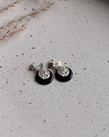 Ohrstecker 'Mondplättchen' aus Porzellan