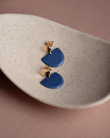 Ohrstecker 'Porzellanplätchen Halbkreis'