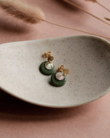 Ohrstecker 'Sonnenplättchen' aus Porzellan