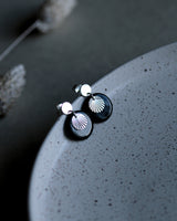 Ohrstecker 'Sonnenplättchen' aus Porzellan