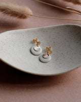 Ohrstecker 'Sonnenplättchen' aus Porzellan