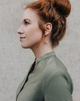 Creolen mit Porzellan-Anhänger 'Tropfen Blume'