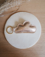 Veganer Schlüsselanhänger 'Wölkchen' aus Kunstleder