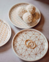 Schmuck-Tellerchen mit Muster 'Triple' Weiß-Gold