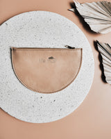 veganes Täschchen Halbmond aus Kunstleder