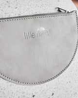 veganes Täschchen Halbmond aus Kunstleder