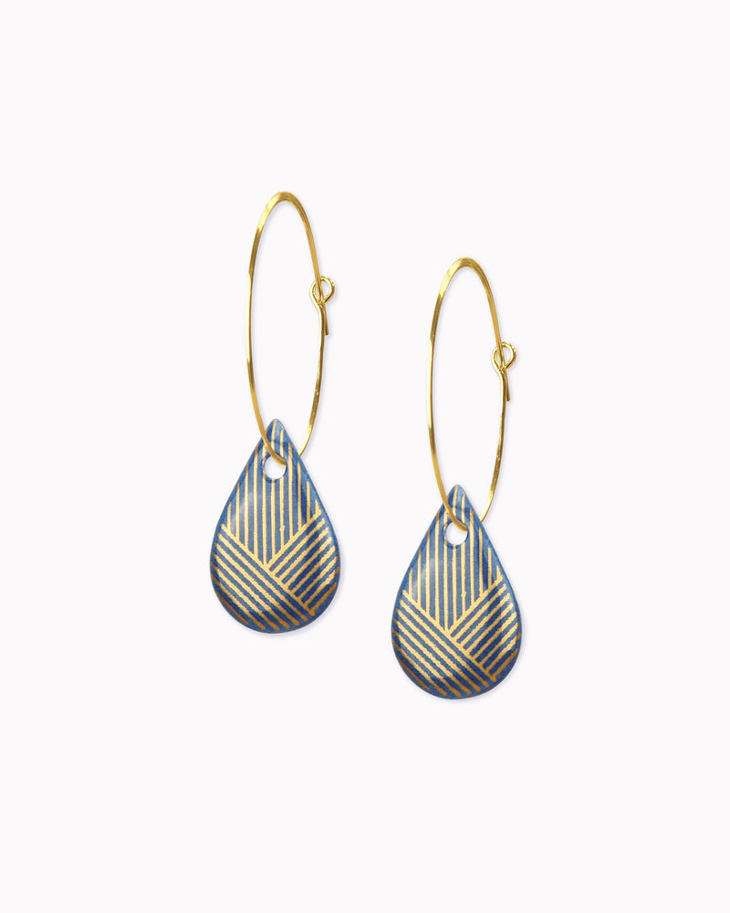 Creolen mit Porzellan-Anhänger 'Tropfen Triple'