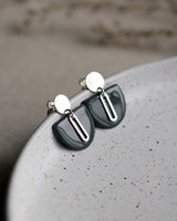 Ohrstecker 'Halbkreis Oval' aus Porzellan