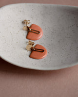 Ohrstecker 'Halbkreis Oval' aus Porzellan